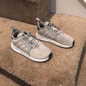 Toddler adidas size 9c